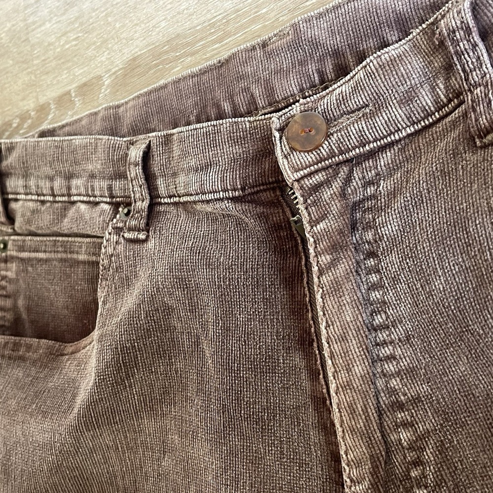 Ojai Women's Brown Corduroy Pants Size 38 Straight Leg Distressed Mini-Cords - Picture 5 of 9